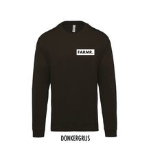 Load image into Gallery viewer, FARMR. Kids sweater met klein wit block logo
