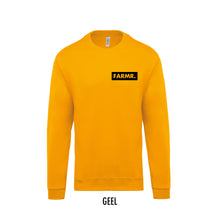 Load image into Gallery viewer, FARMR. Kids sweater met klein zwart block logo
