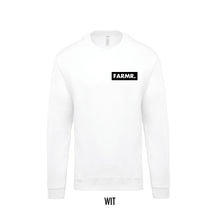 Load image into Gallery viewer, FARMR. Kids sweater met klein zwart block logo
