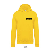 Afbeelding in Gallery-weergave laden, FARMR. Kids hoodie met klein zwart block logo
