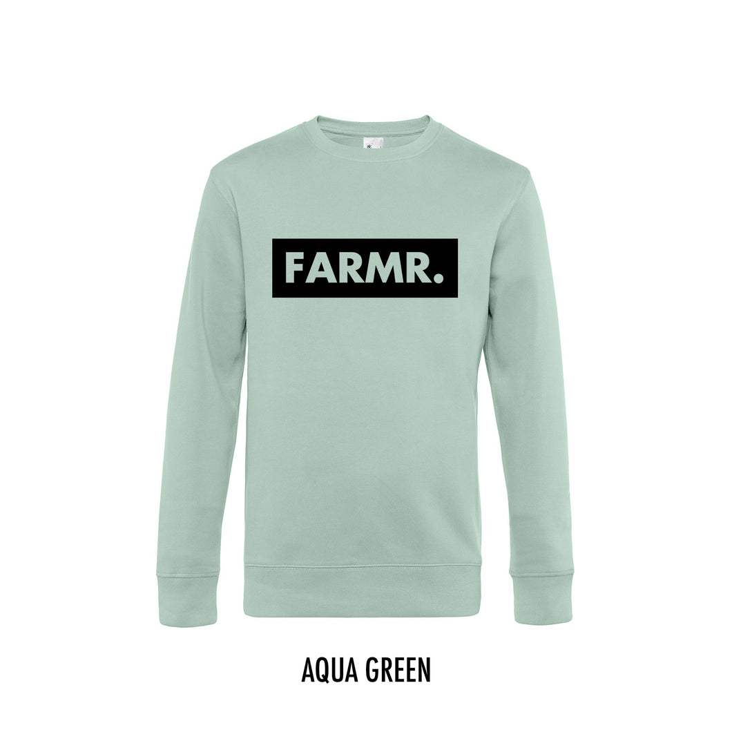 FARMR. Pastel Sweater met groot zwart block logo