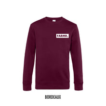 Afbeelding in Gallery-weergave laden, FARMR. Basic Sweater met klein wit block logo
