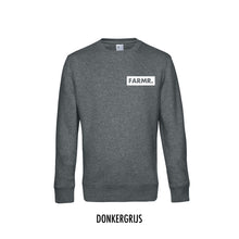 Load image into Gallery viewer, FARMR. Basic Sweater met klein wit block logo
