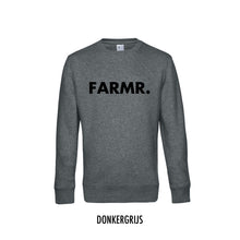 Load image into Gallery viewer, FARMR. Basic Sweater met grote zwarte volle letters
