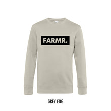 Load image into Gallery viewer, FARMR. Pastel Sweater met groot zwart block logo
