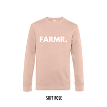 Load image into Gallery viewer, FARMR. Pastel Sweater met grote witte volle letters
