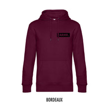 Afbeelding in Gallery-weergave laden, FARMR. Basic Hoodie met klein zwart block logo
