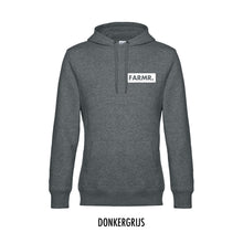 Afbeelding in Gallery-weergave laden, FARMR. Basic Hoodie met klein wit block logo
