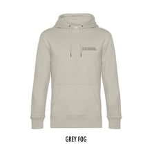 Afbeelding in Gallery-weergave laden, FARMR. Pastel Hoodie met kleine zwarte open letters
